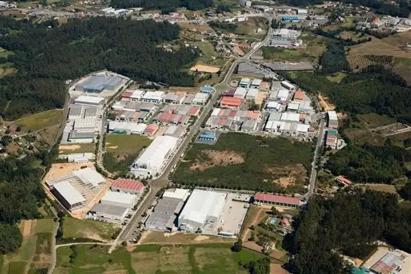 Terreno residencial en venta en Cambre, imagen 2