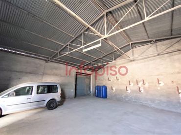 Nau industrial en venda a Valdepeñas