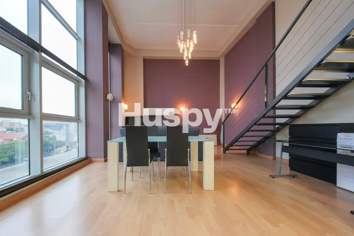 Wohnzimmer von Loft zum Verkauf in Centro