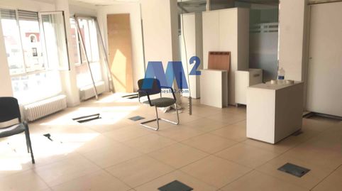 Foto 2 de Oficina de alquiler en Almenara -Ventilla, Madrid Capital