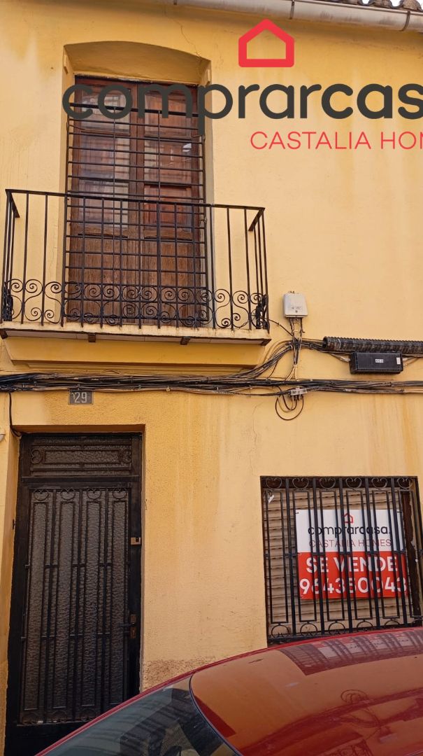 Vista exterior de Casa o xalet en venda en Castellón de la Plana / Castelló de la Plana amb Balcó