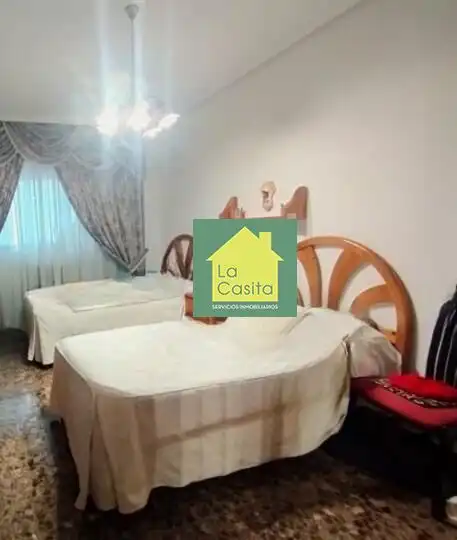 Habitación de Piso en venta en Albacete con Jardín privado, Terraza y Trastero