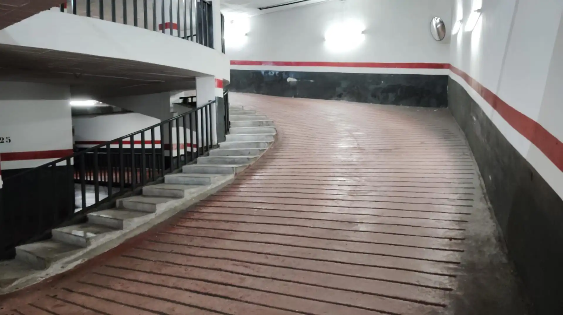 Einzelparkplatz zur Miete in AVENIDA MISTRAL 50, imagen 5
