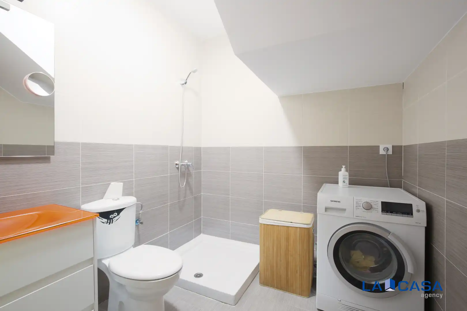 Baño de Casa adosada en venta en Carranque con Aire acondicionado