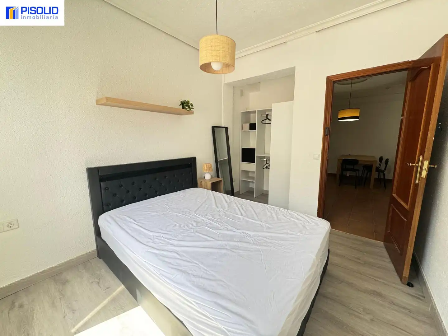 Bedroom of Flat for rent in Valladolid  with Heating and Furnished