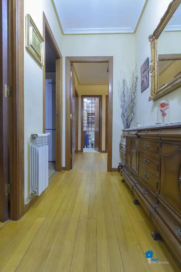 Piso en venta en Escalante con Terraza y Amueblado