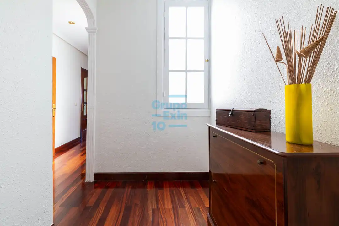Piso en venta en Donostia - San Sebastián  con Calefacción y Balcón