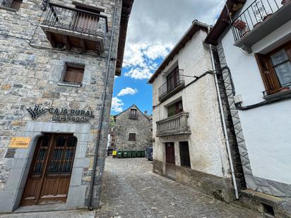 Vista exterior de Casa o xalet en venda en Ansó amb Calefacció, Parquet i Traster