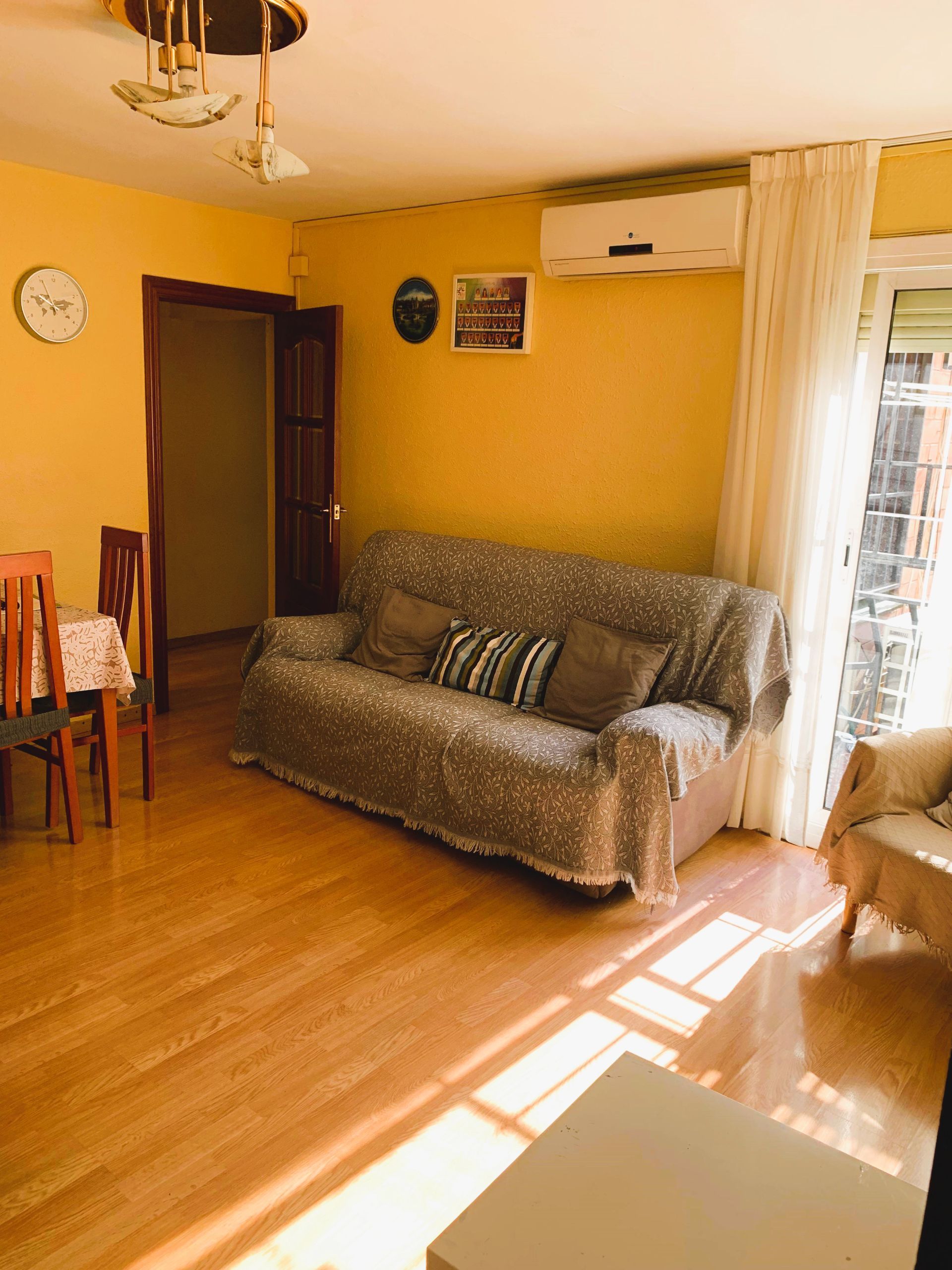 Sala de estar de Piso en venta en Badalona con Aire acondicionado y Calefacción