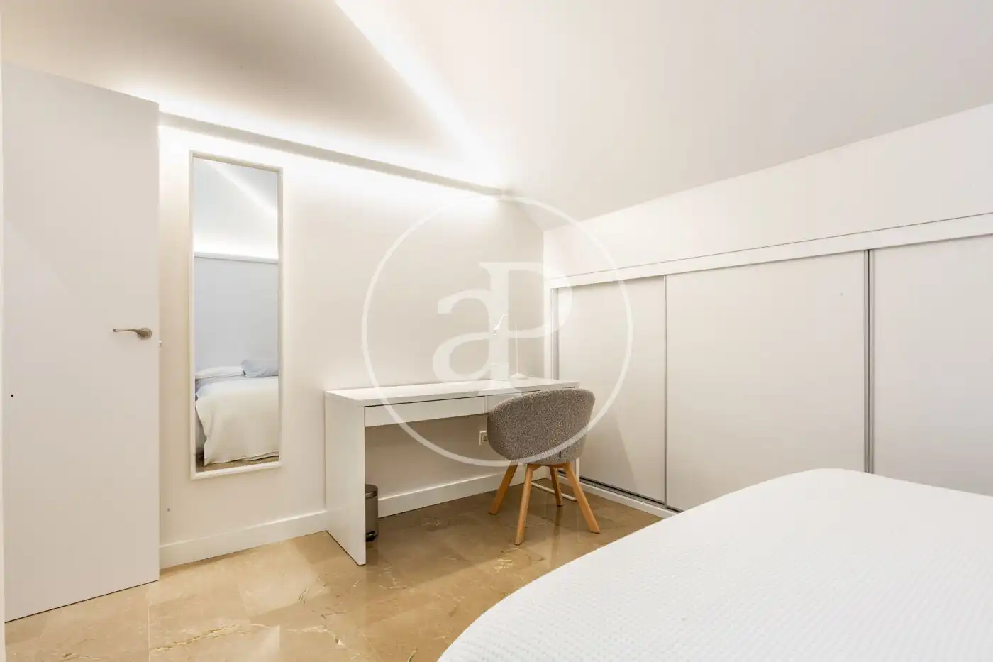 Habitación de Ático en venta en Valencia con Aire acondicionado, Calefacción y Terraza