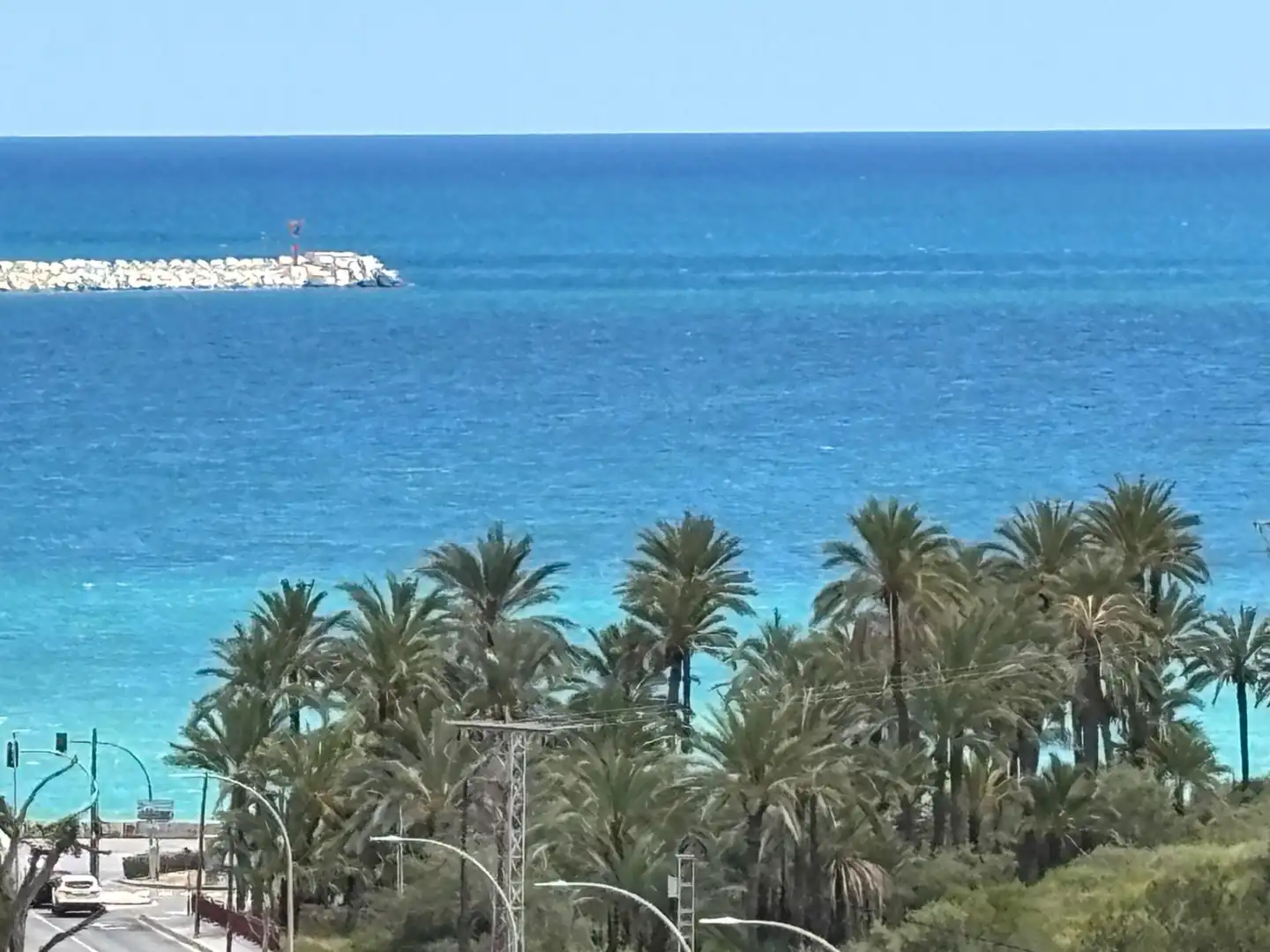 Vista exterior de Pis en venda en Alicante / Alacant amb Calefacció i Piscina comunitària