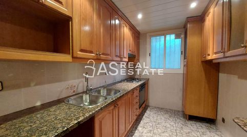 Foto 5 de Piso en venta en Avenida Avinguda de la Mediterrània, Badia del Vallès, Barcelona