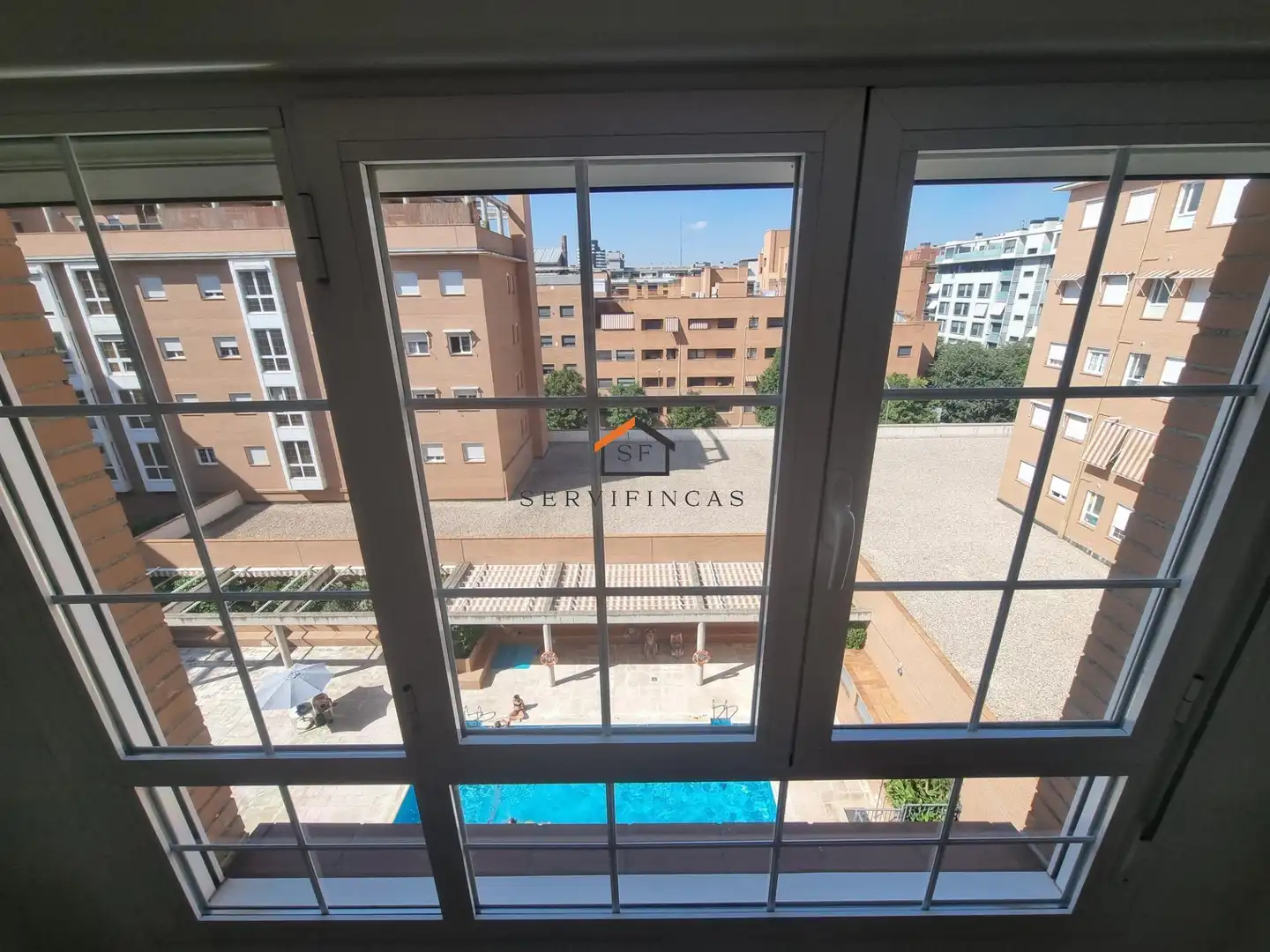 Balcony of Flat for rent in Madrid  with Heating, Parquet flooring and Storage room