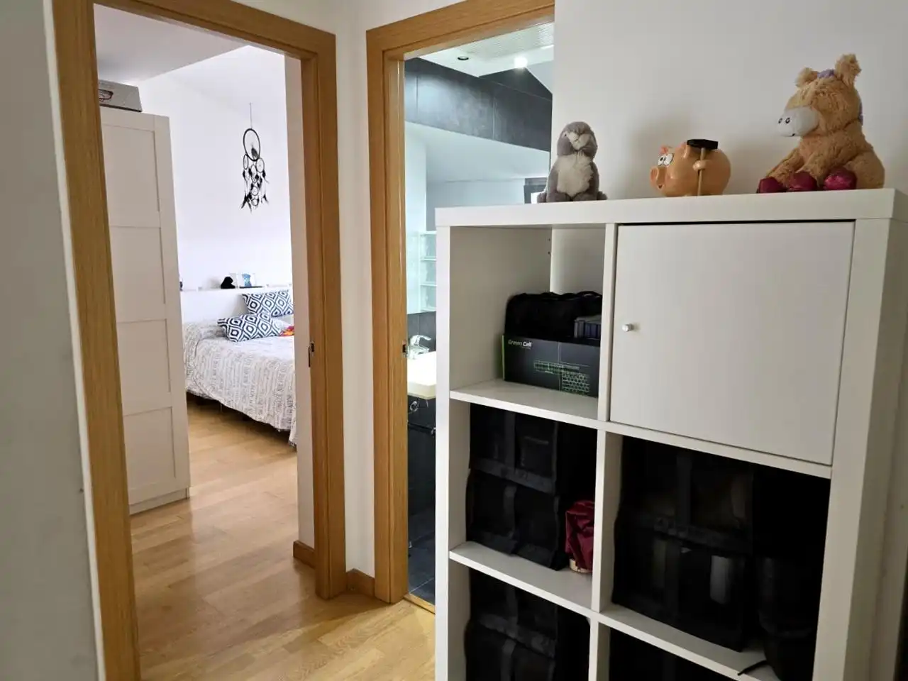 Dormitori de Pis en venda en Castellar del Vallès amb Aire condicionat, Terrassa i Internet