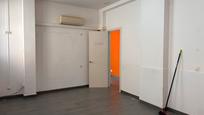 Office to rent in Terrassa  with Air Conditioner