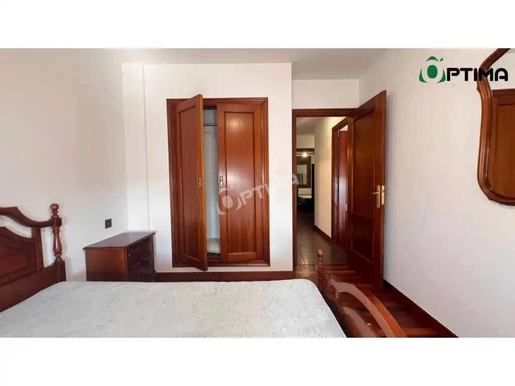 Flat with lift to rent in Ensanche - Sar, imagen 3
