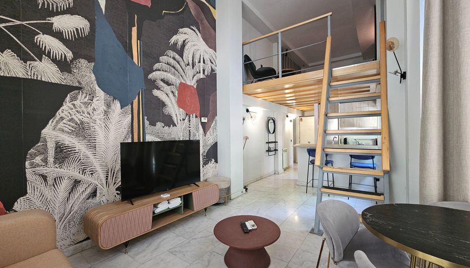 Foto 1 de Piso en venta en Recoletos, Madrid