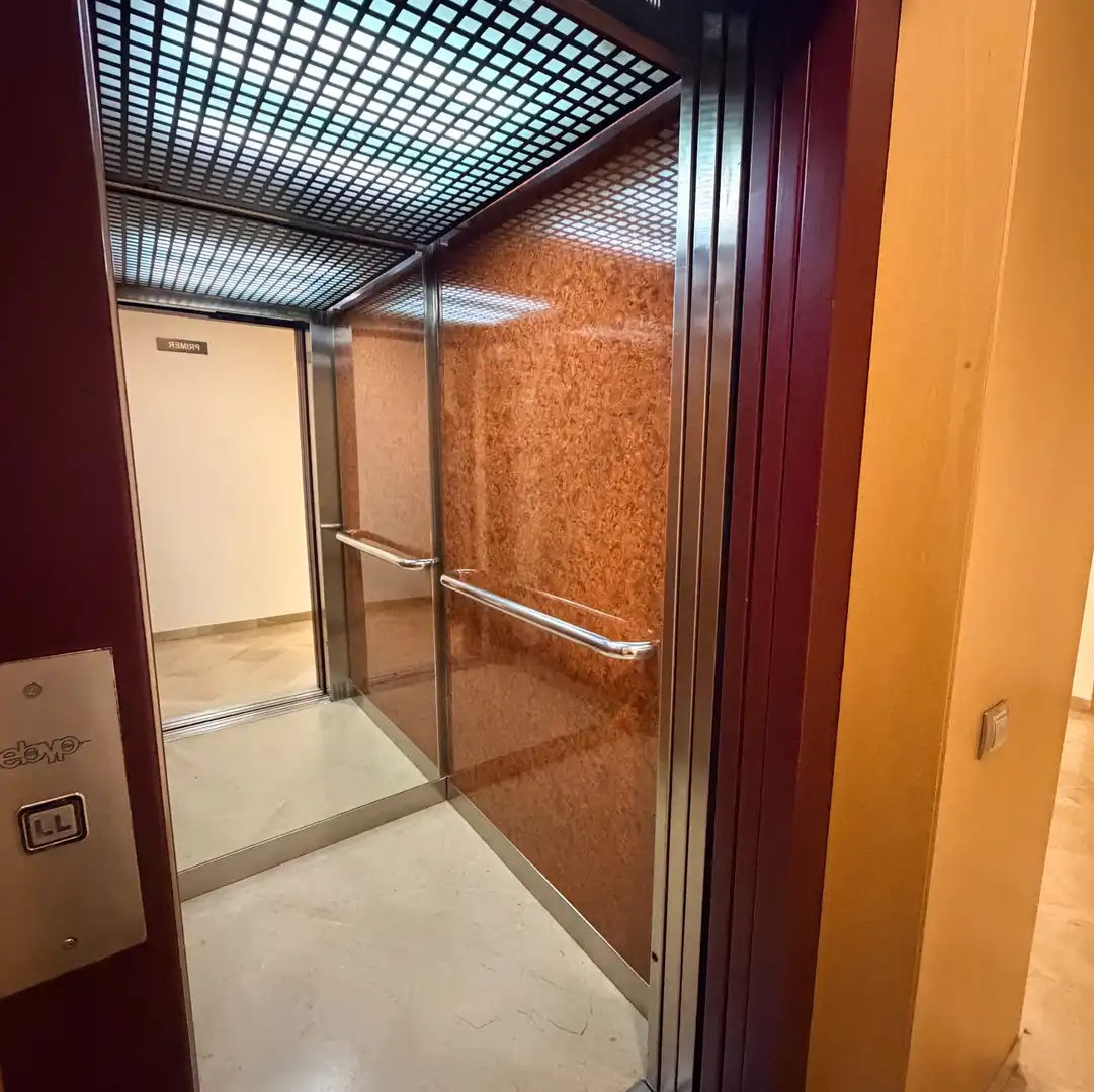 Pis en venda en Terrassa amb Calefacció, Terrassa i Moblat