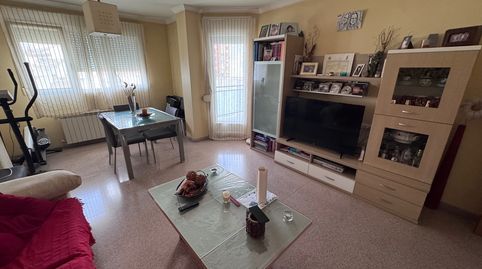 Foto 2 de Piso en venta en Calle Ferriz, Maestro Carrascosa - Banda de Música, Villena
