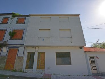 Terraced house for sale in A Guarda
