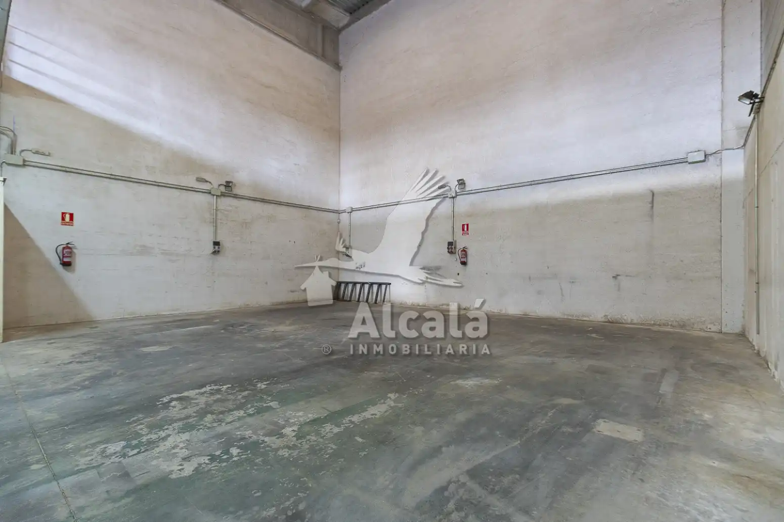 Industrial buildings for sale in Daganzo de Arriba, Madrid