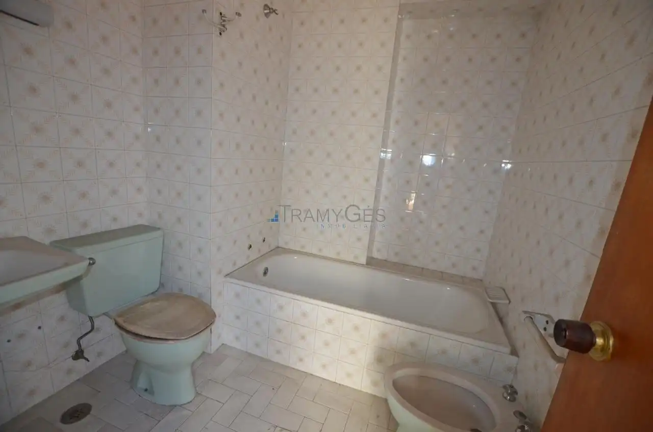 Bany de Edifici en venda en Tomiño