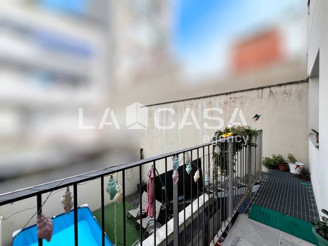 Piso en Venta en Carrer de Calderón de la Barca en La Salut