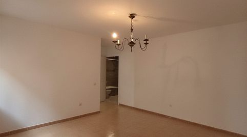 Foto 3 de Piso en venta en Ronda de Capuchinos, 4, San Julián, Sevilla Capital