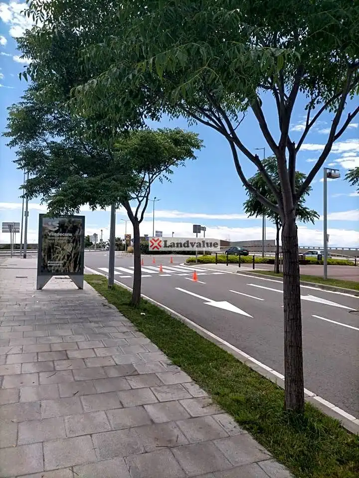 Vista exterior de Residencial en venda en Viladecans