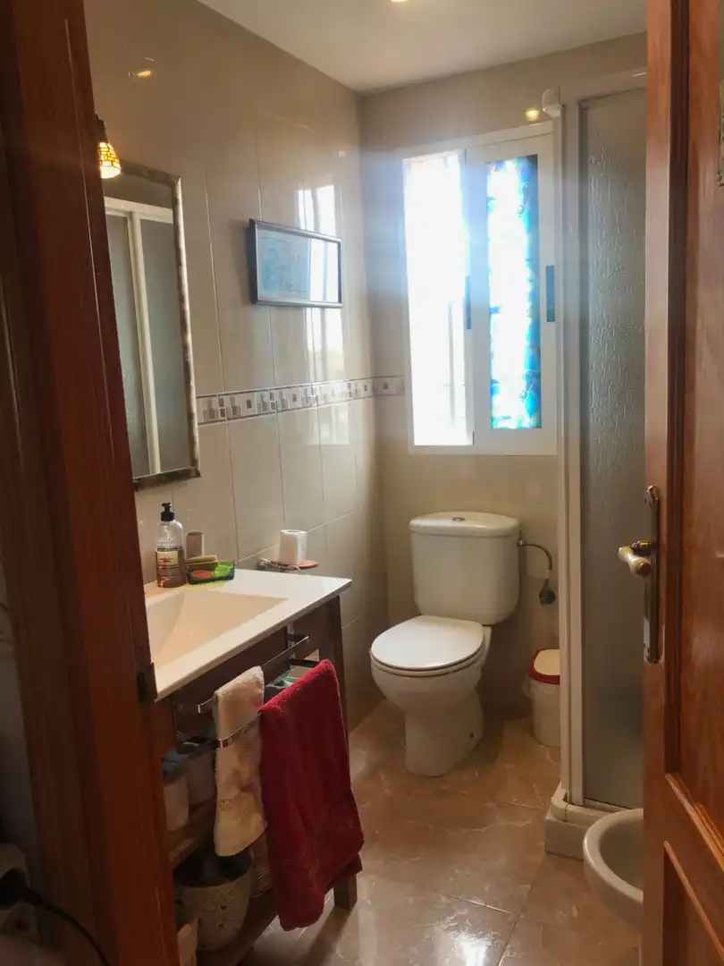 Bany de Dúplex en venda en Águilas amb Jardí privat, Terrassa i Moblat