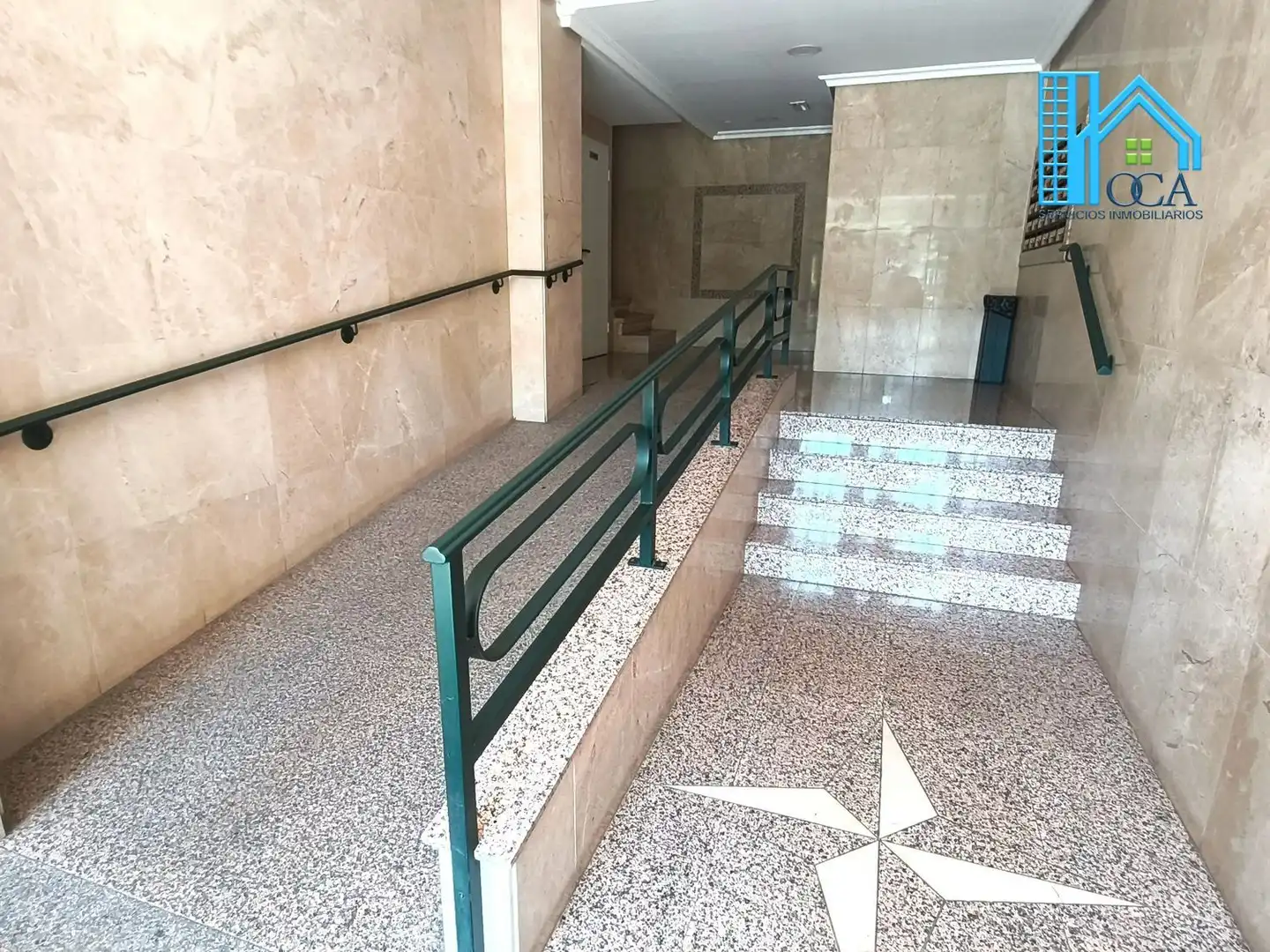 Piso en venta en Móstoles con Aire acondicionado, Jardín privado y Piscina comunitaria