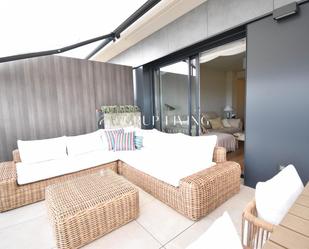 Terrassa de Pis de lloguer en Sitges amb Aire condicionat, Calefacció i Jardí privat