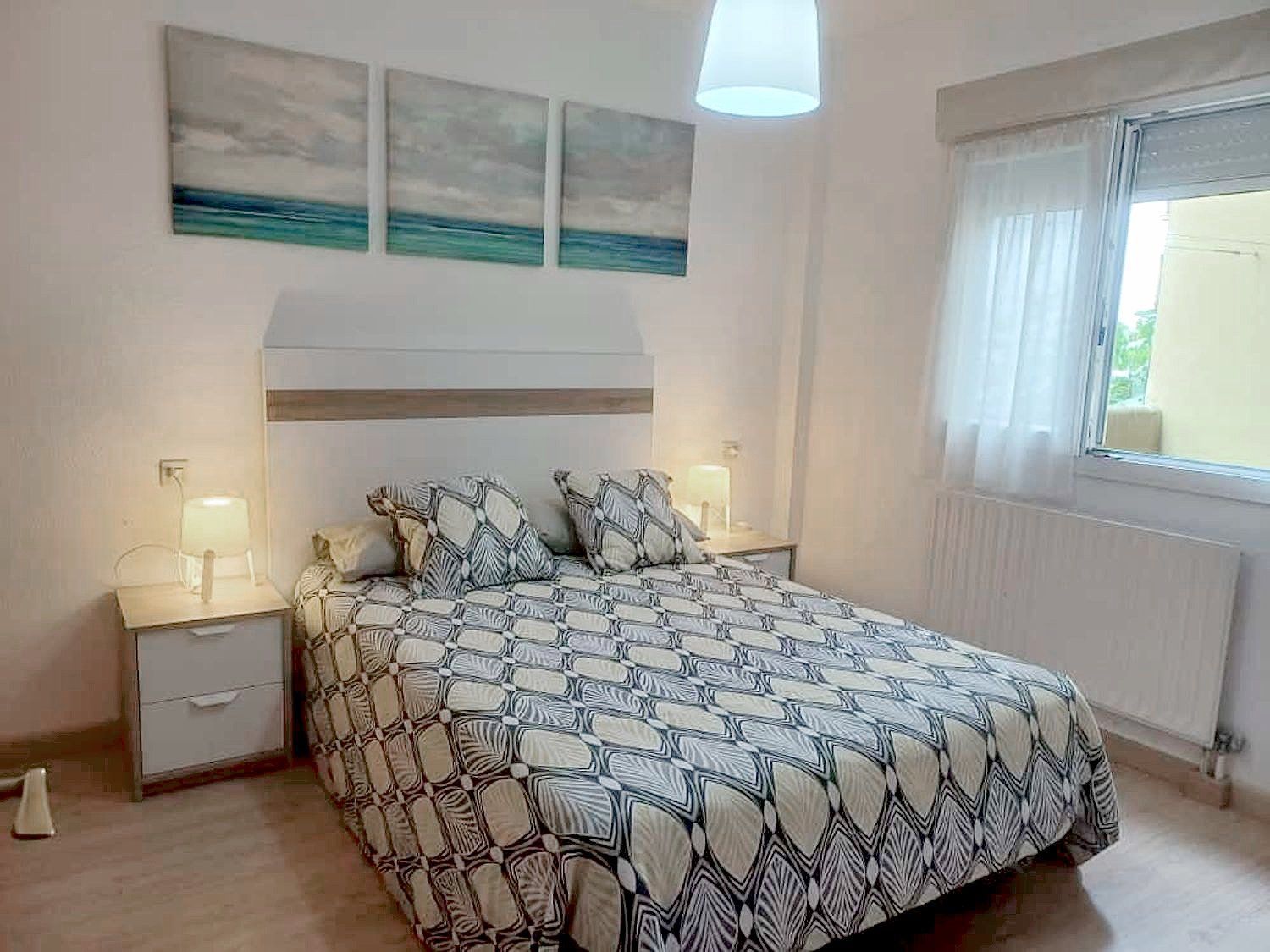 Bedroom of Flat for sale in Villaviciosa  with Heating and Swimming Pool