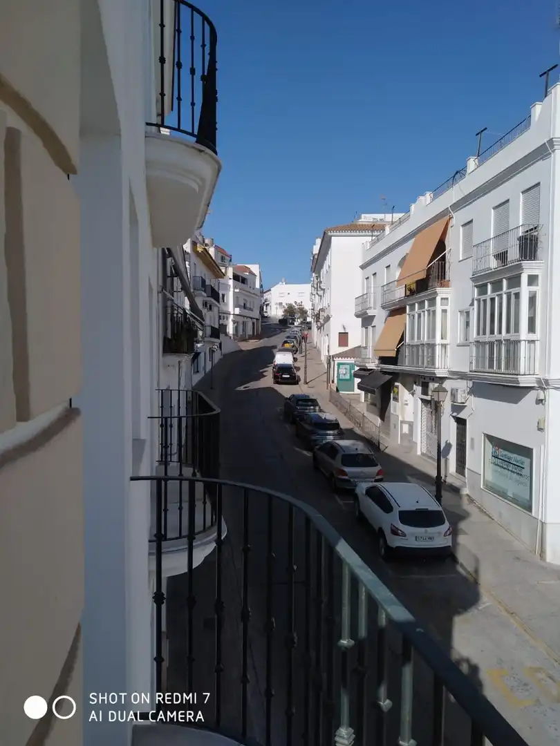 Vista exterior de Pis en venda en Arcos de la Frontera amb Aire condicionat