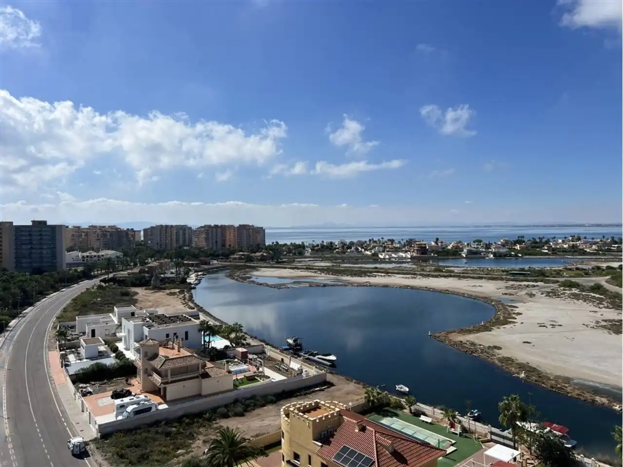 Àtic amb balcó en venda a Urbanizacion Veneciola Golf II 4, imagen 6
