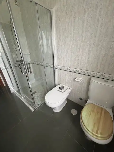 Bathroom of Houses for rent in Ferrol  with Heating, Private garden and Parquet flooring
