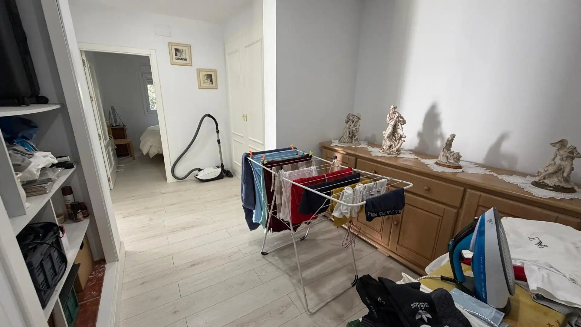 Dormitori de Casa o xalet en venda en Chiclana de la Frontera amb Aire condicionat, Calefacció i Jardí privat