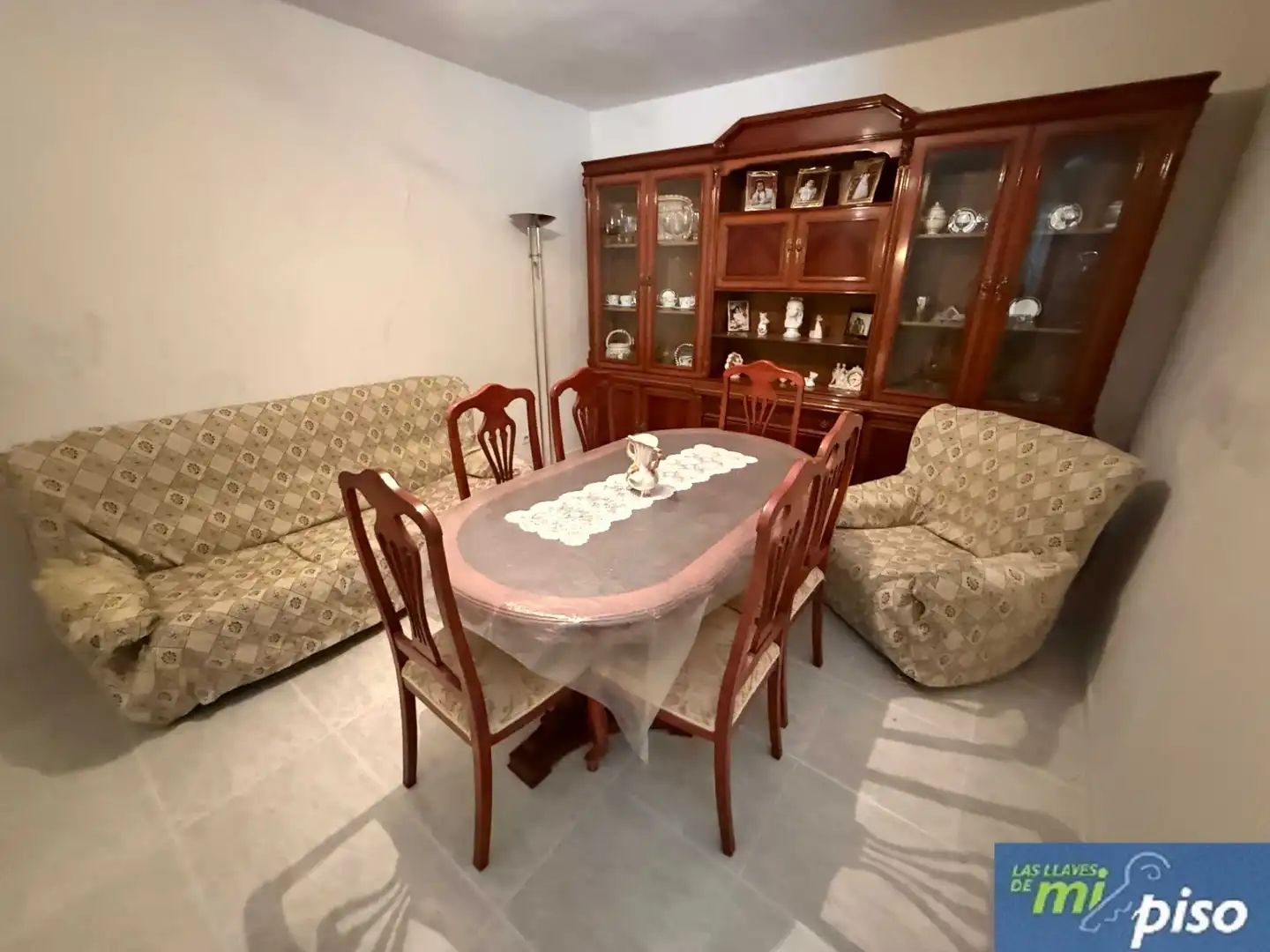 Menjador de Casa o xalet en venda en Camporredondo amb Jardí privat, Parquet i Terrassa