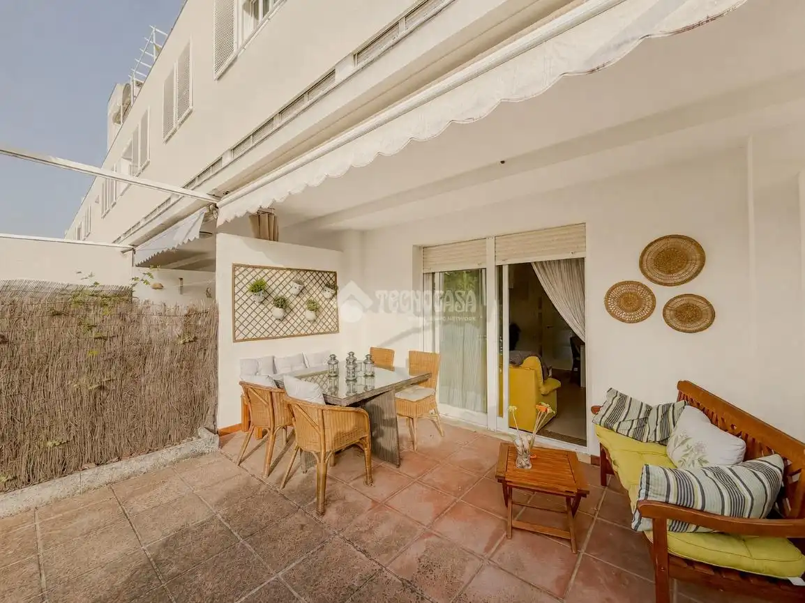 Terraza de Piso en venta en Rota con Aire acondicionado, Calefacción y Jardín privado