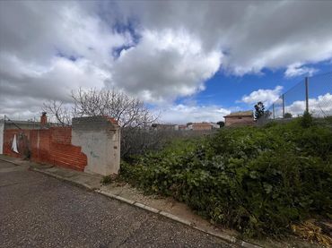Terreno residenziale in vendita a Calle de Teodomiro López Fentanes S/N