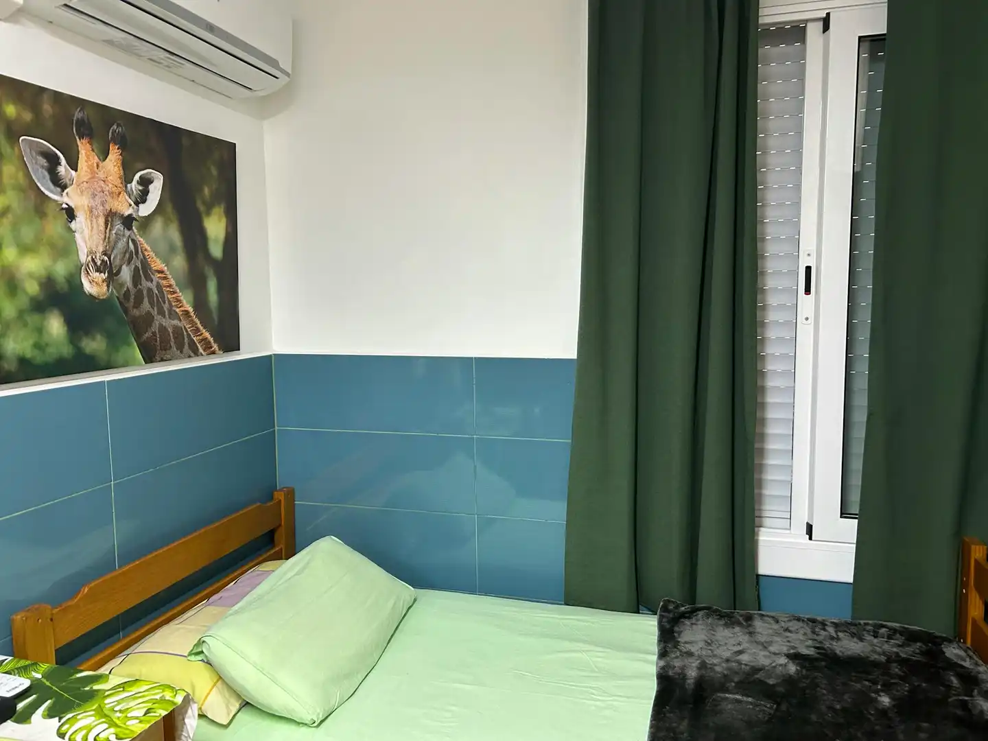 Schlafzimmer von Wohnung zur Miete in Barcelona mit Klimaanlage, Heizung und Möbliert