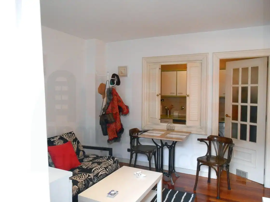 Living room of Apartments for rent in Oviedo   with Heating, Terrace and Washing machine