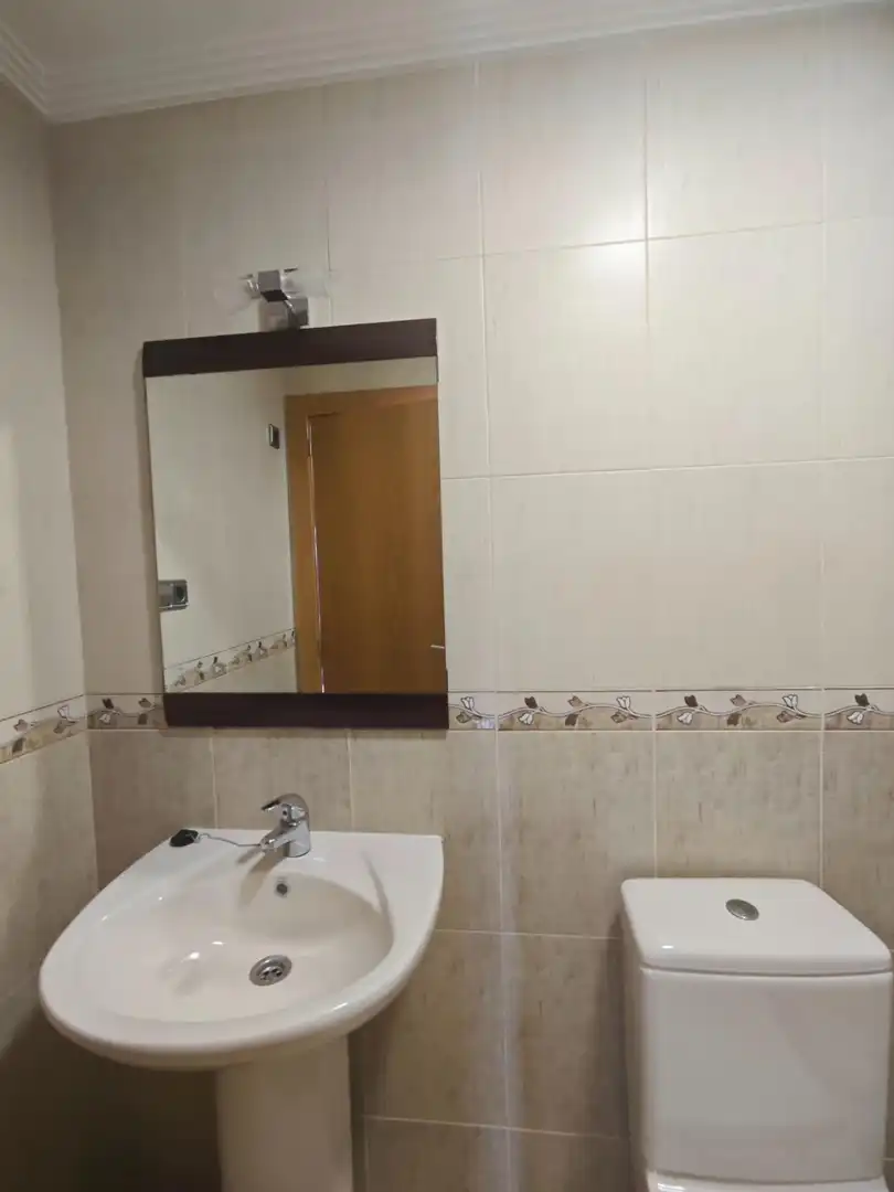 Bany de Casa o xalet en venda en San Pedro del Pinatar amb Jardí privat, Terrassa i Traster