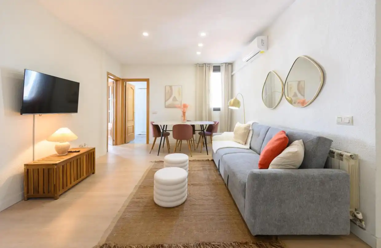 Sala de estar de Ático de alquiler en  Madrid Capital con Aire acondicionado, Calefacción y Parquet