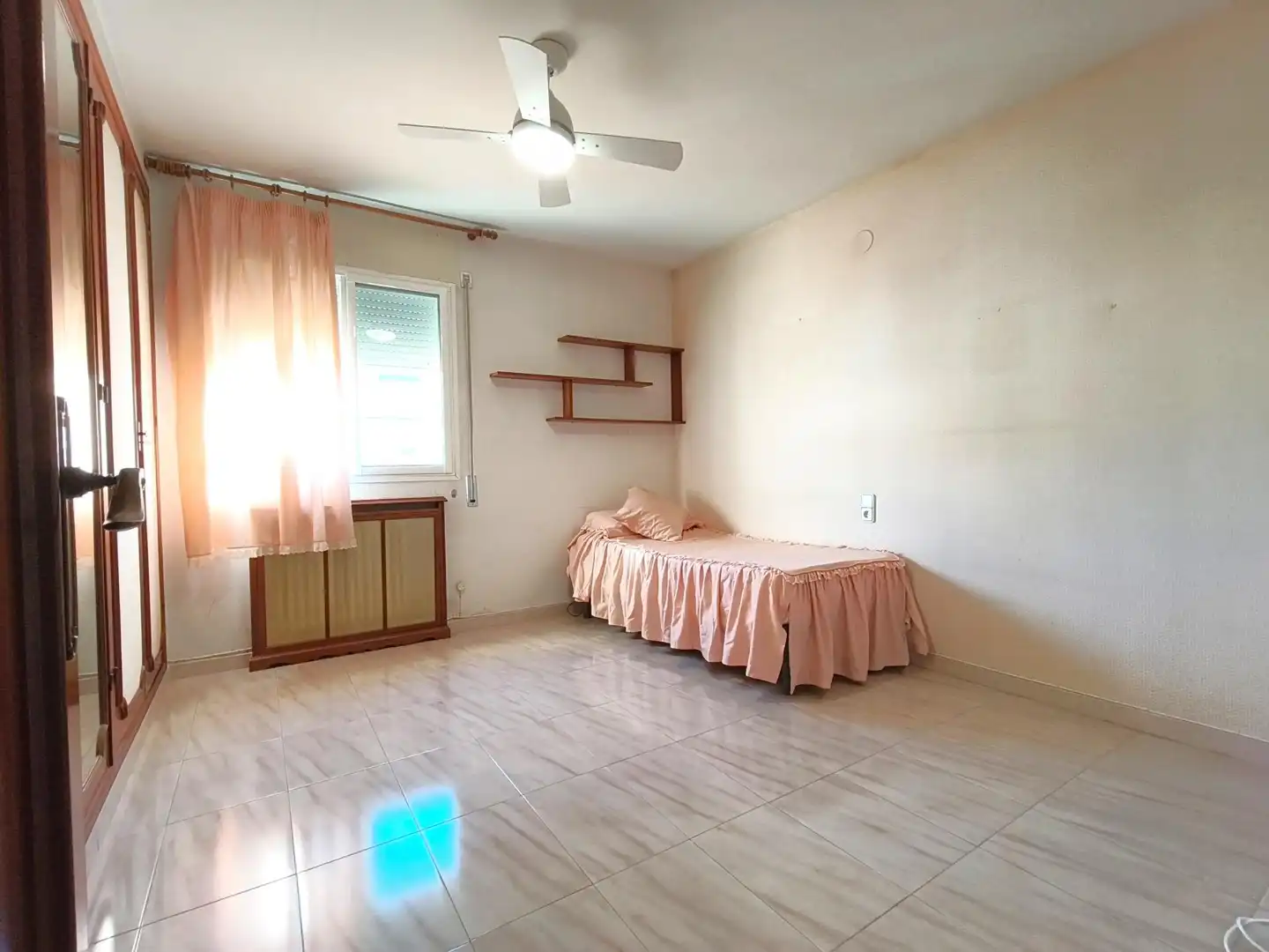 Habitación de Piso en venta en Reus con Calefacción, Terraza y Trastero