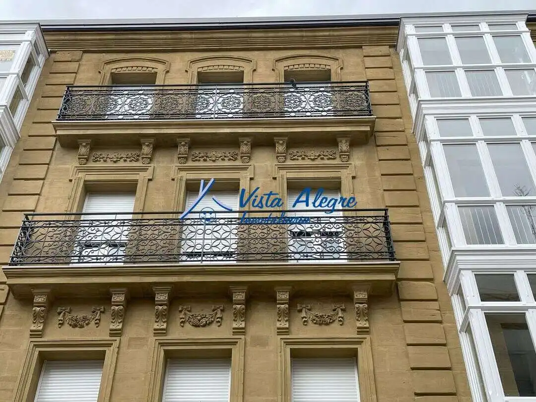 Piso en venta en Calle Lucrecia Arana, 8, Haro