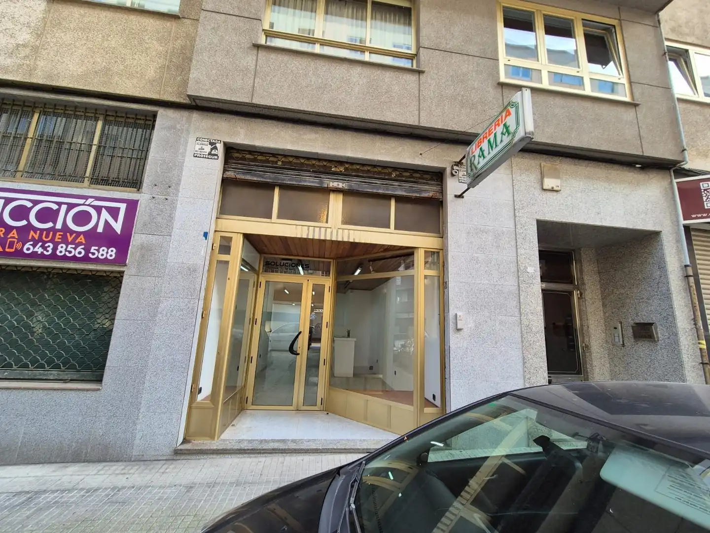 Exterior view of Commercial properties for rent in A Coruña Capital 