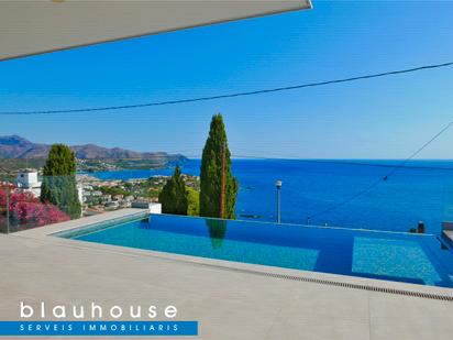 Swimming pool of House or chalet for sale in Llançà  with Air Conditioner, Terrace and Swimming Pool