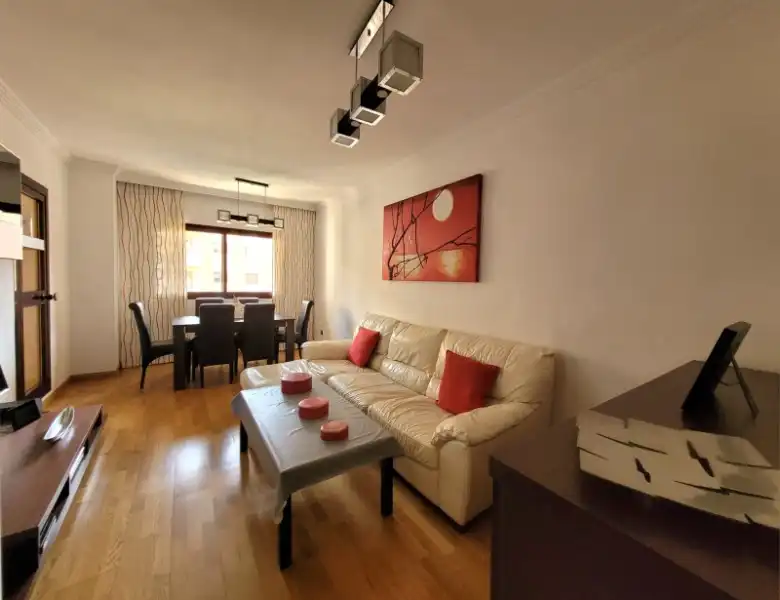 Piso en venta en Calle la Unión Mercantil, 31, Martín Carpena - Torre del Río