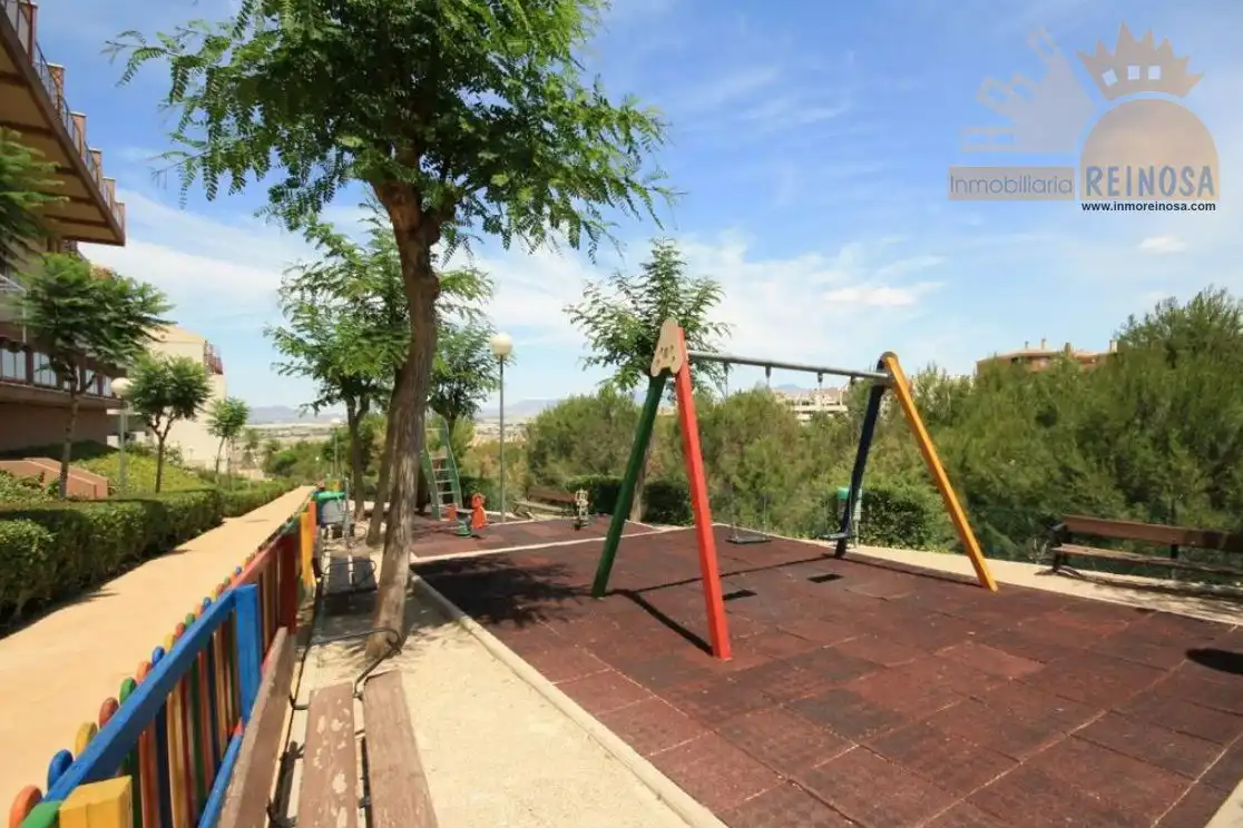Casa adosada en venta en Molina de Segura con Piscina comunitaria